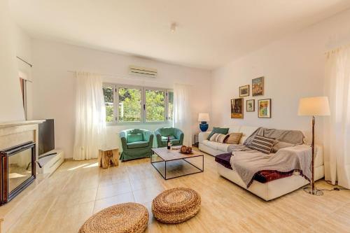 Villa Maria Bonaire by Sealand Villas — 4-Star Luxury Hotel in Alcudia, Spain