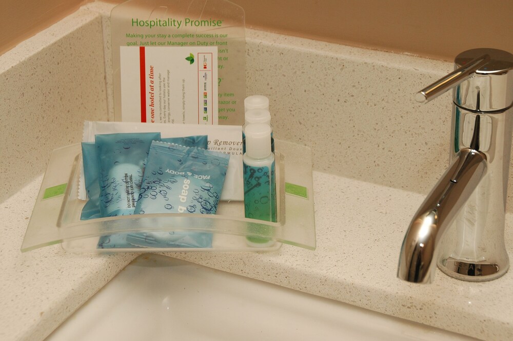 Holiday Inn Express Hotel & Suites Birmingham Irondale by IHG - photo 29