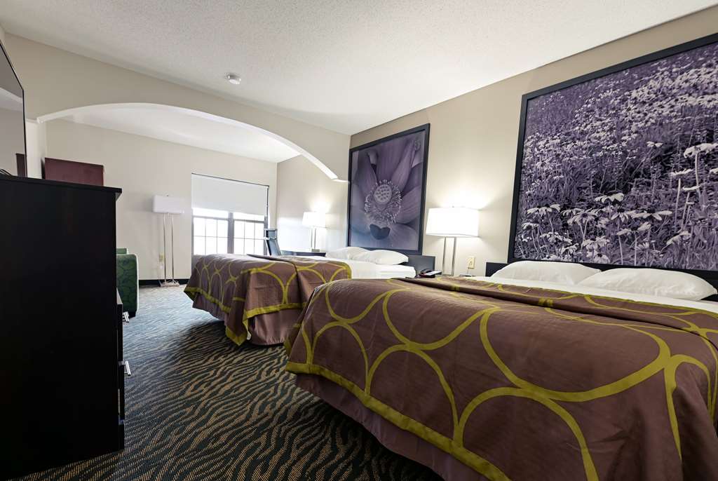 Super 8 by Wyndham High Point Greensboro - photo 2