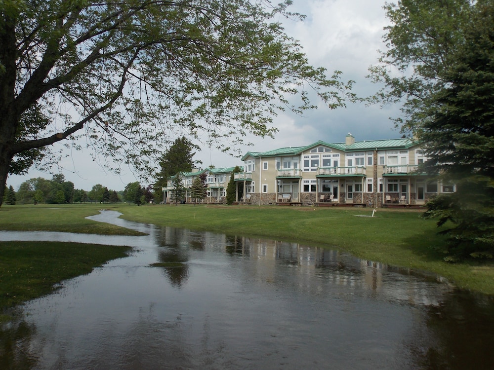 Fairway Suites at Peekn Peak - photo 8