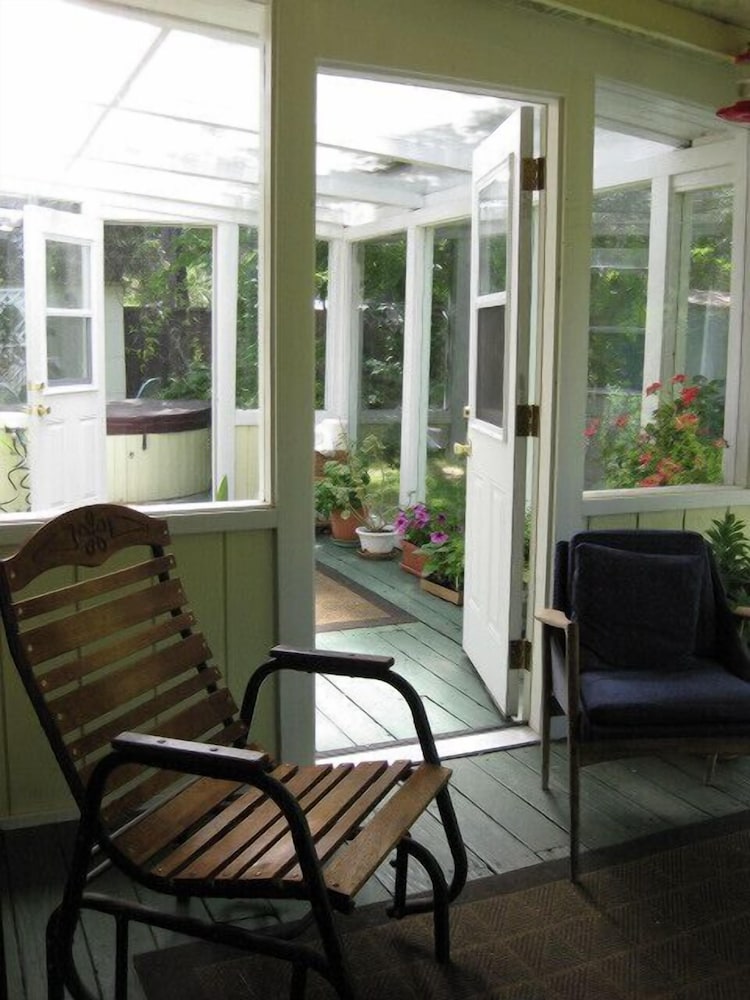 Backyard Garden Oasis - photo 66