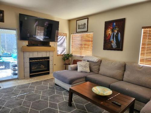 Suite near Airport Strip and Raiders Stadium