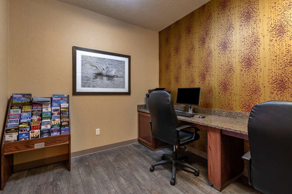 Best Western Plus Chelsea Hotel - photo 44