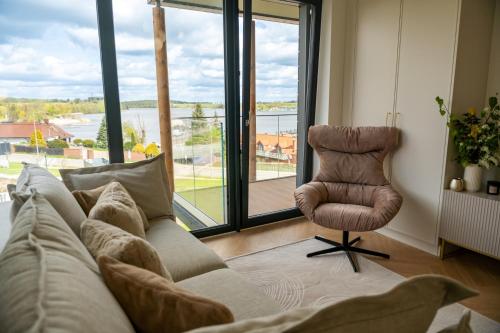Lake Rental Pratum 43 — 4-Star Luxury Hotel in Mikolajki, Poland