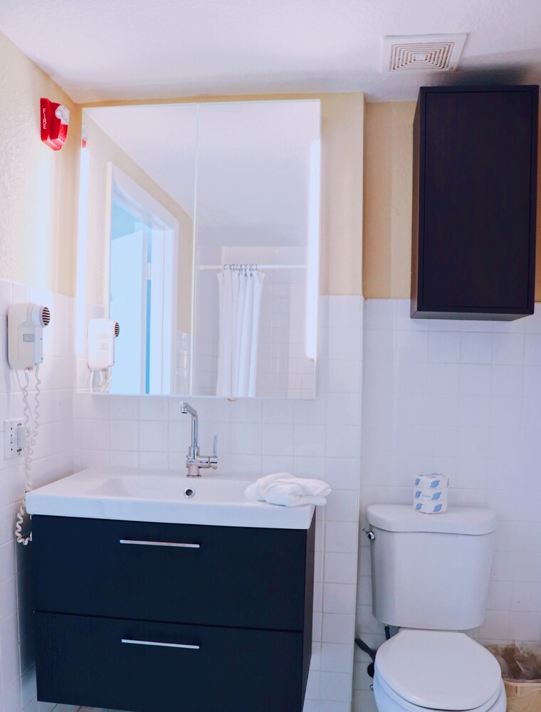 Ocean Spray Hotel - photo 64