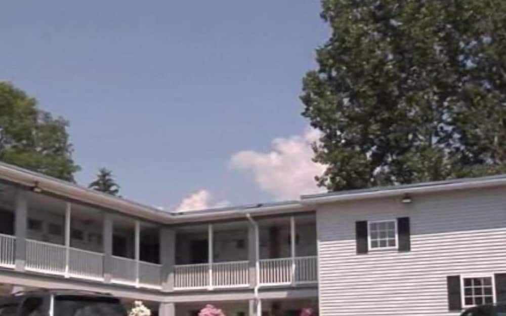 Budget Inn Syracuse Airport - photo 39