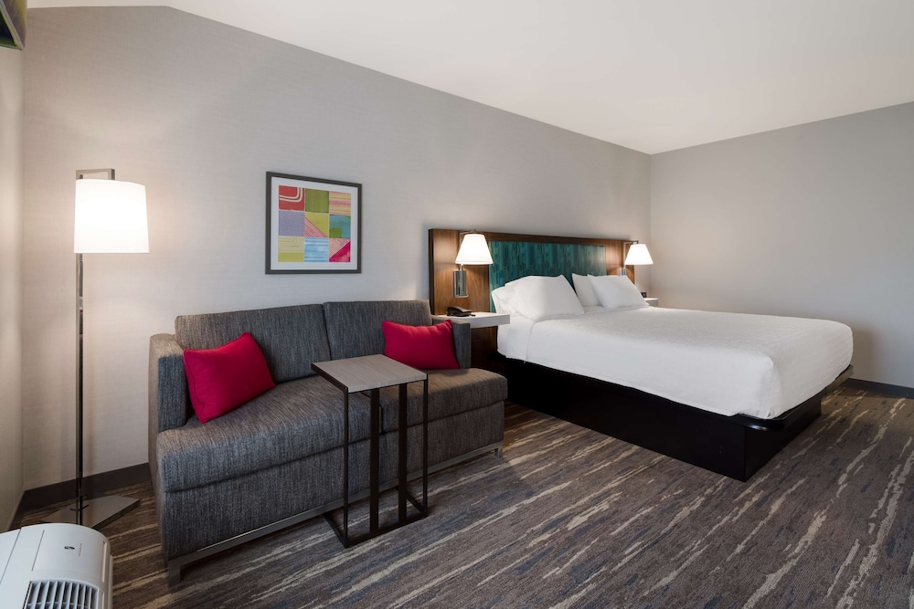Hampton Inn by Hilton Concord - photo 13