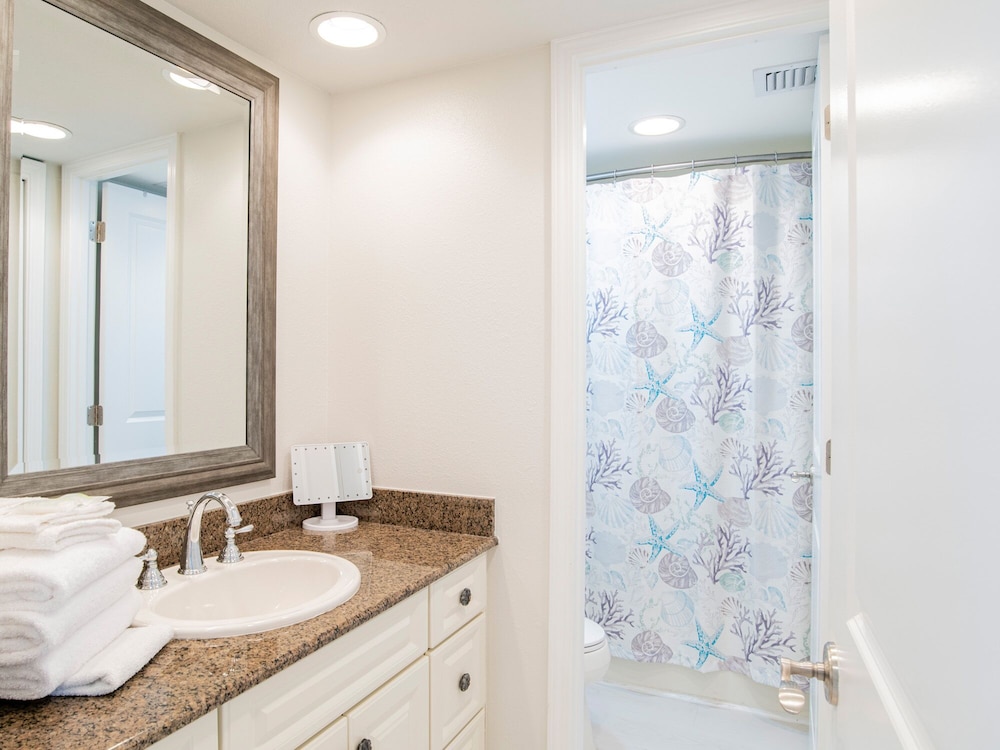 Regency Towers by Southern Vacation Rentals - photo 307