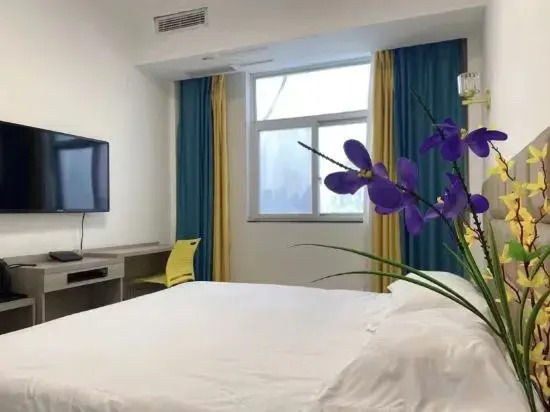 Small Forest House Hotel — hotel in Suizhou