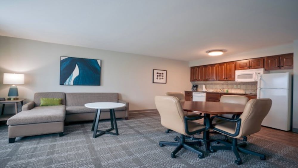 Staybridge Suites Akron Stow Cuyahoga Falls by IHG - photo 14