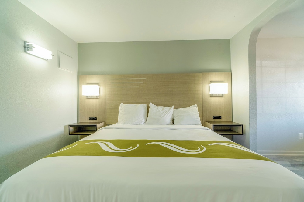 Pleasanton Executive Inn By OYO - photo 16