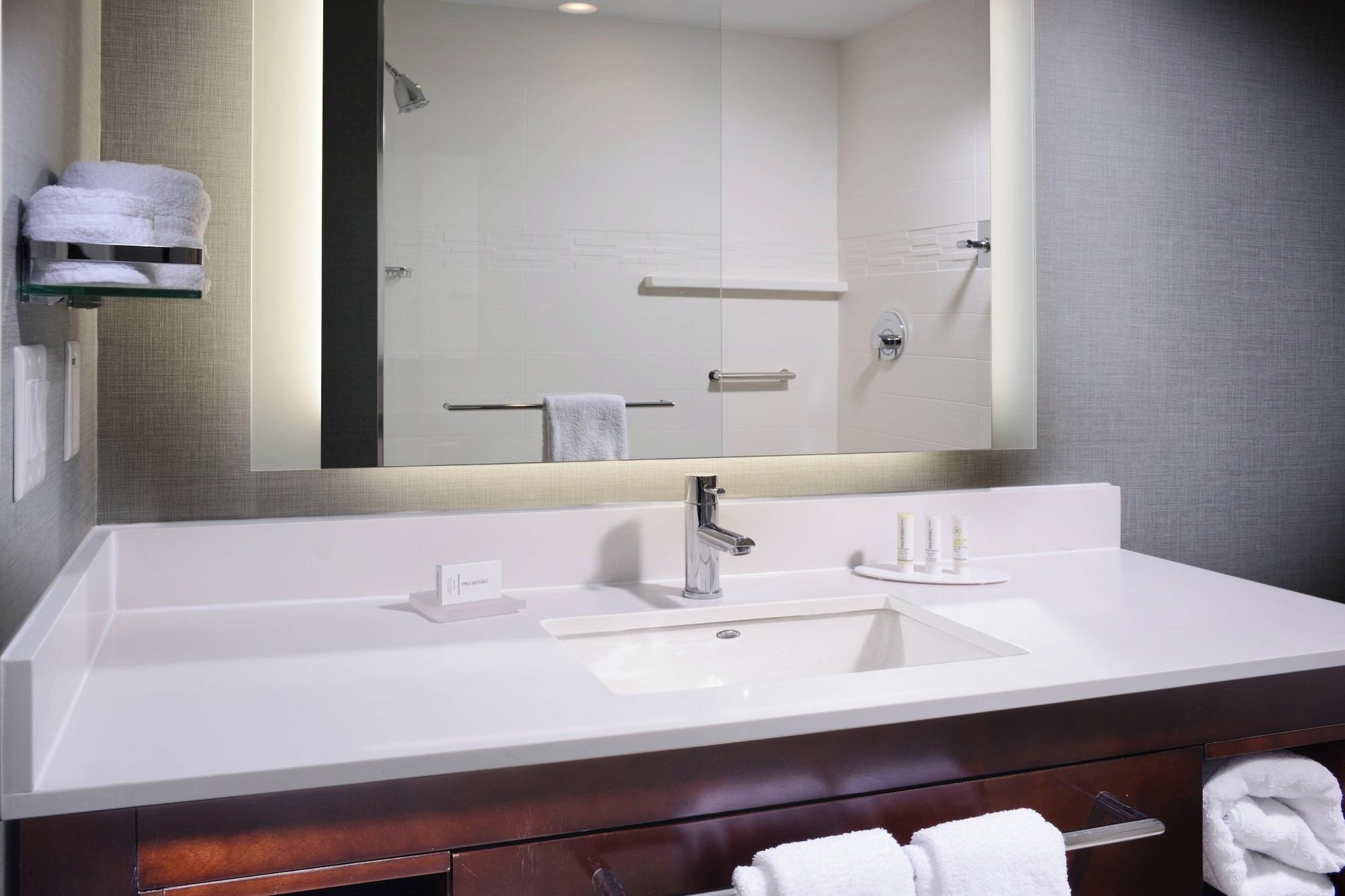 Residence Inn by Marriott Houston Pasadena - photo 25