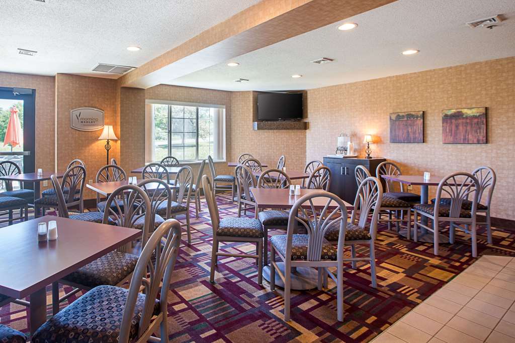 Sleep Inn & Suites Bay View Acme Travers City - photo 47