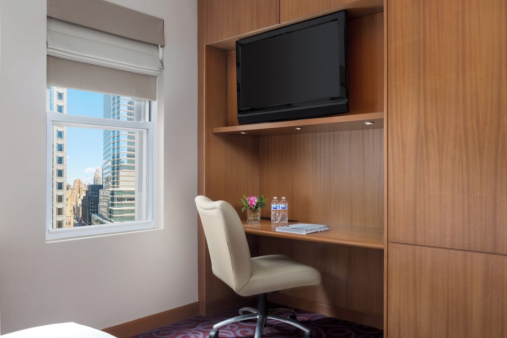 Hotel 57 by LuxUrban - photo 37