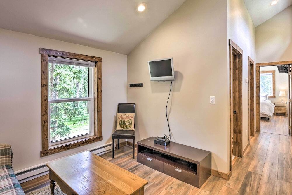 5 Mi To Ski Resort Mtn View Breck Home with Hot Tub - photo 3