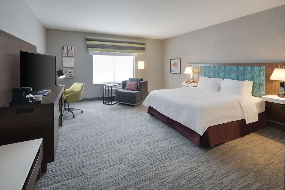 Hampton Inn & Suites D'Iberville Biloxi - photo 12