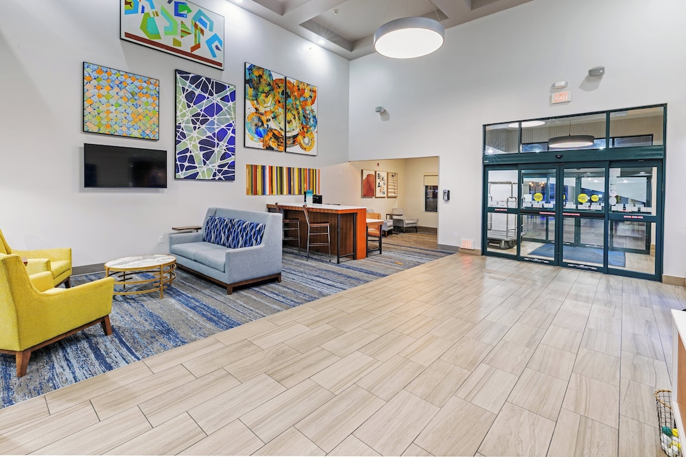Holiday Inn Express & Suites Tulsa S Broken Arrow Hwy 51 by IHG - photo 61