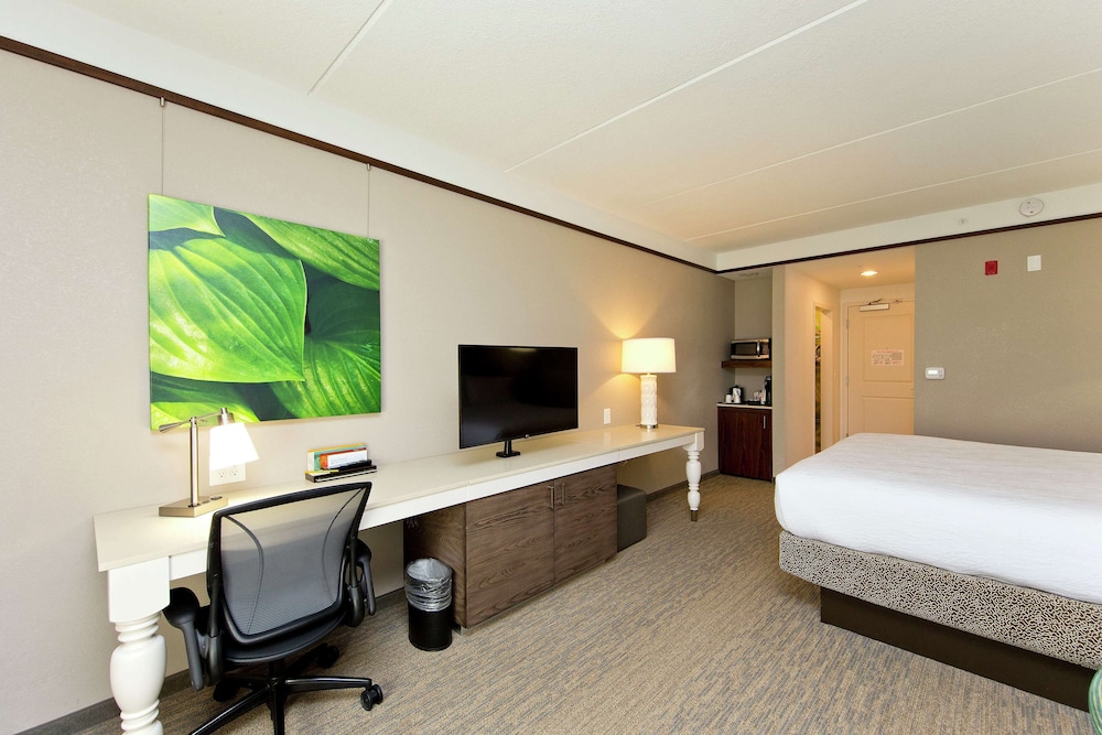 Hilton Garden Inn Martinsburg - photo 29