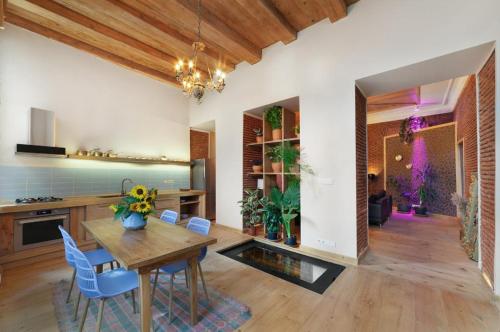 Luxury House