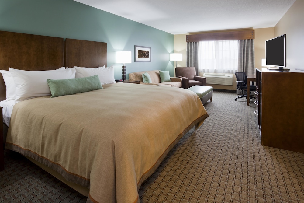 GrandStay Delano - photo 11