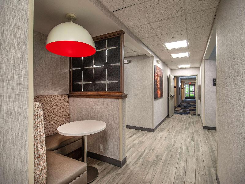 Hampton Inn & Suites Hazard - photo 13