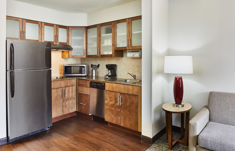 Staybridge Suites Orlando Airport South by IHG - photo 12