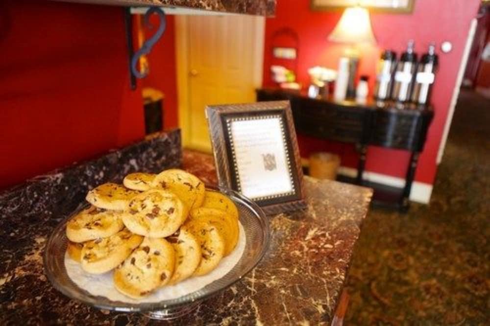 Inn at St John Portland In Town - photo 18