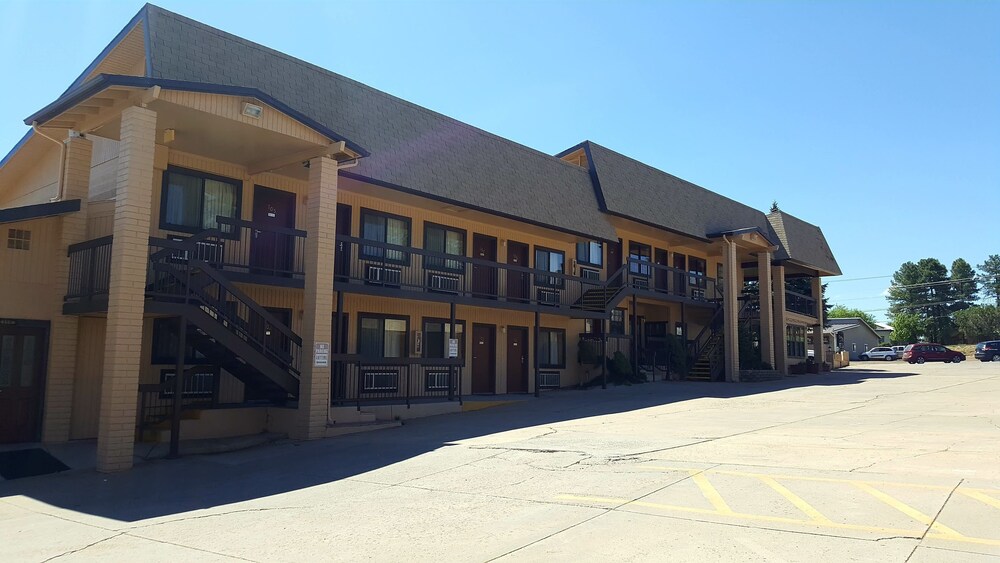 Kc Motel - photo 23