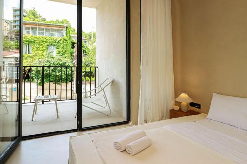 Vake Oasis Modern and Comfortable Apt by Wehost