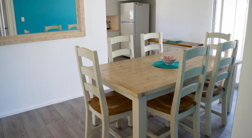 Fossickers Cottages - carbon neutral hotel in Lightning Ridge