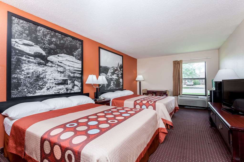 Super 8 by Wyndham Harrisburg - photo 10