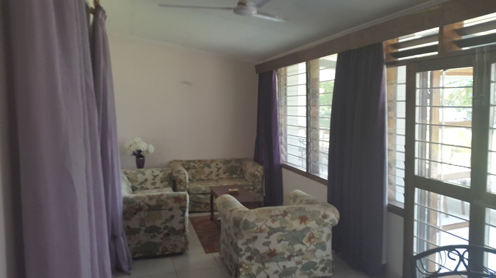 Annies Lodge Cape Maclear — Monkey Bay — photo 2