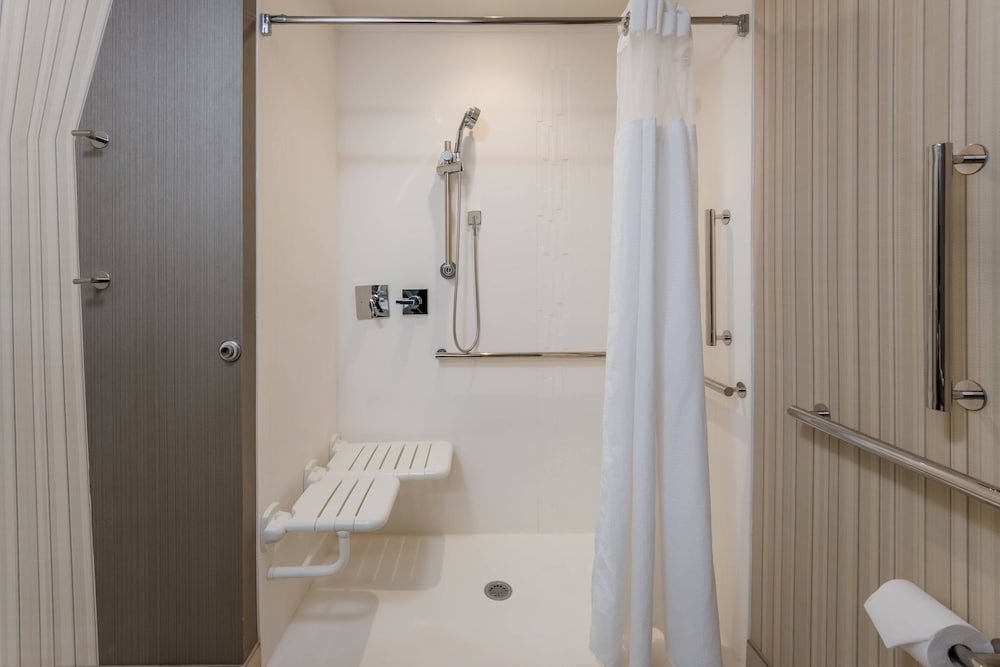 Courtyard by Marriott Asheville Biltmore Village - photo 25