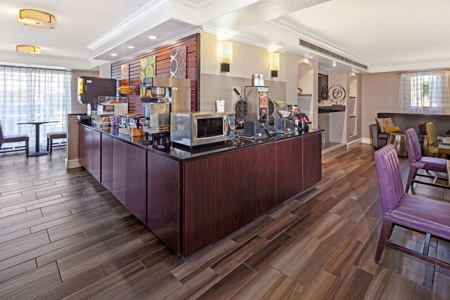 La Quinta Inn Ventura - photo 25