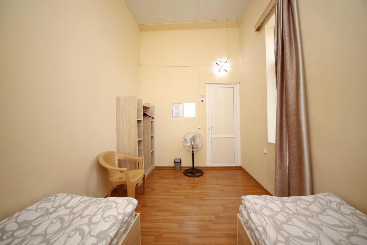 Hostel Mandaria
