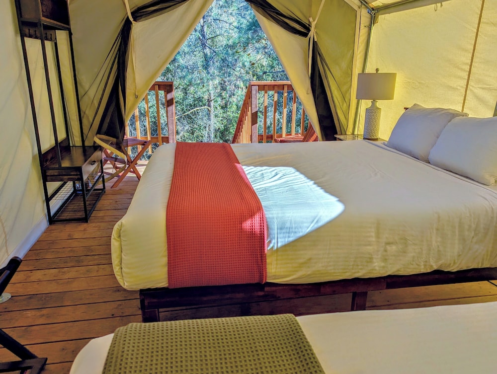 Wildhaven Yosemite Glamping - photo 24