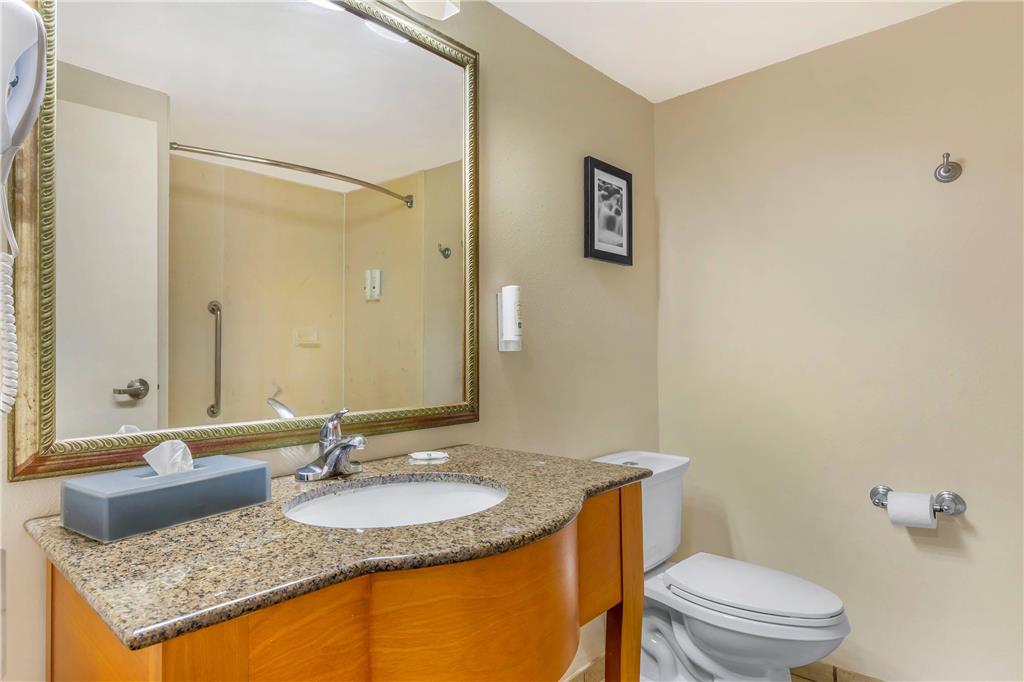 Quality Inn Lumberton North - photo 12