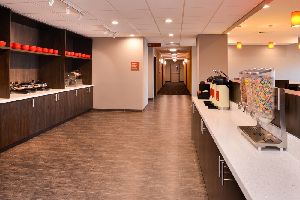 TownePlace Suites by Marriott Laplace - photo 19