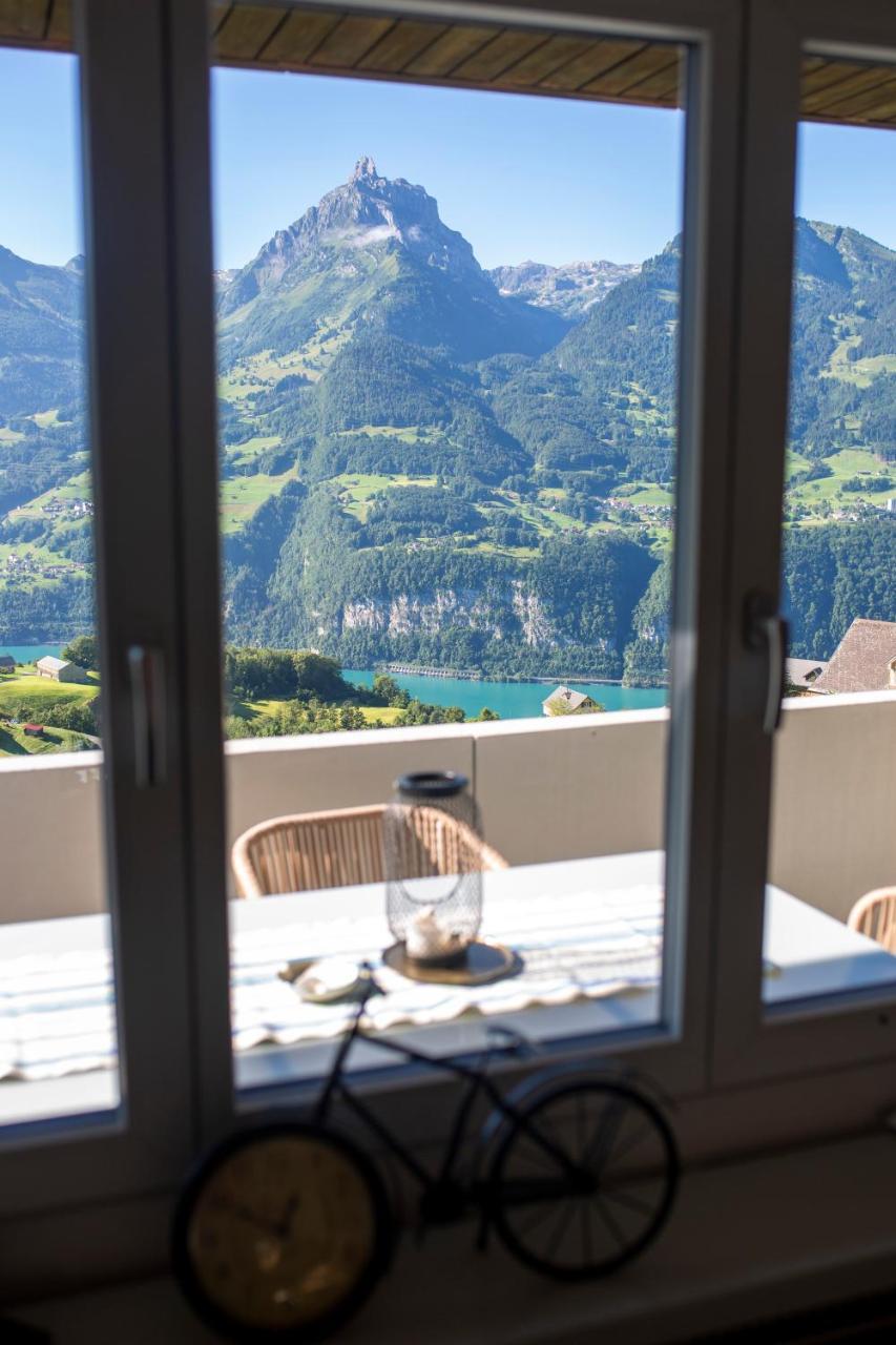 Traumhafte Sonnenresidenz mit Berg und Seeblick — 4-Star Luxury Hotel in Amden, Switzerland