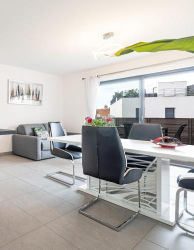 Bienvenue Parking Clim Centre in Menton, France