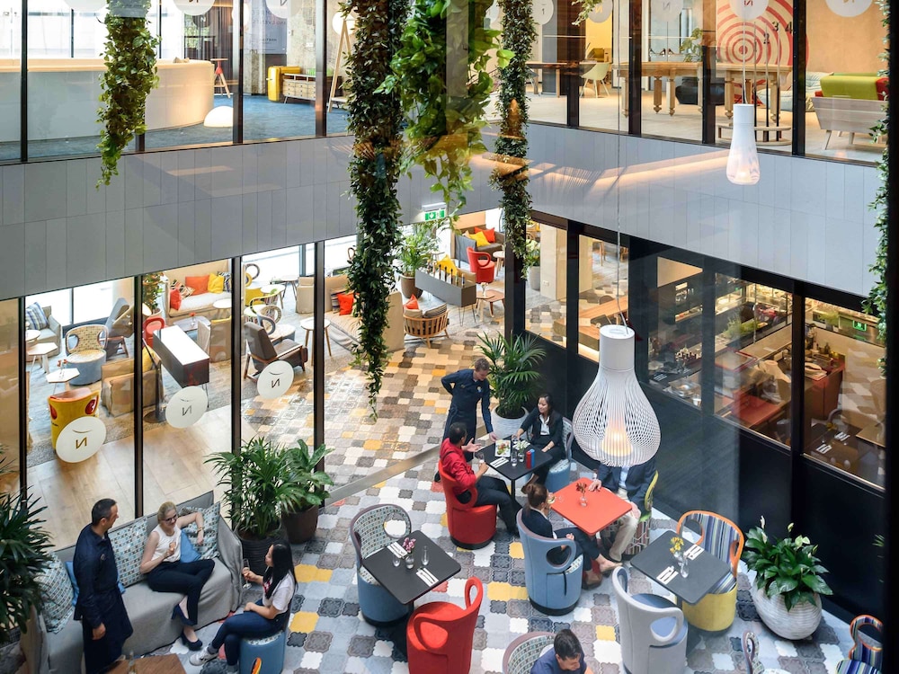 מזון ומשקאות