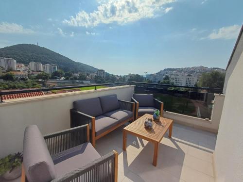 Apartments Mak & Lux sea & sunset top view