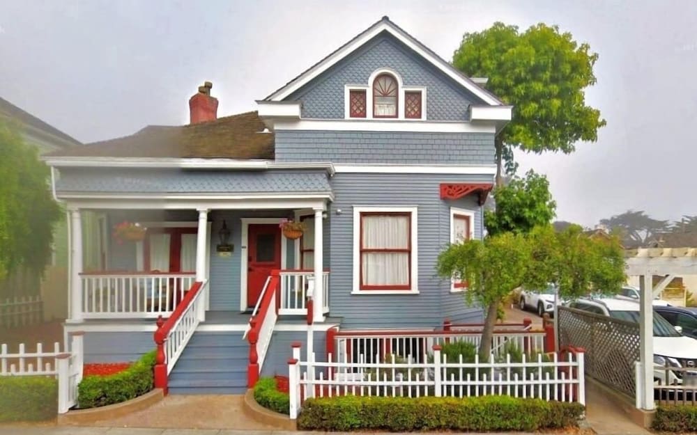 Pacific Grove Inn in Pacific Grove, United States