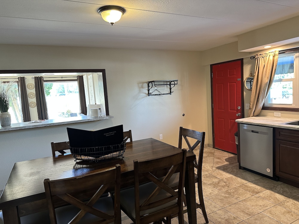 All Star Inn & Suites - photo 254