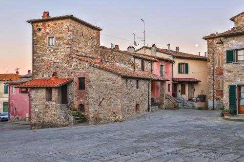 Casa di Vignolo — 4-Star Luxury Hotel in Pergine Valdarno, Italy
