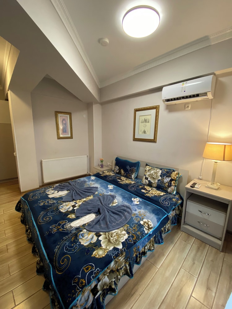 Grand Central — hotel in Tsqaltubo