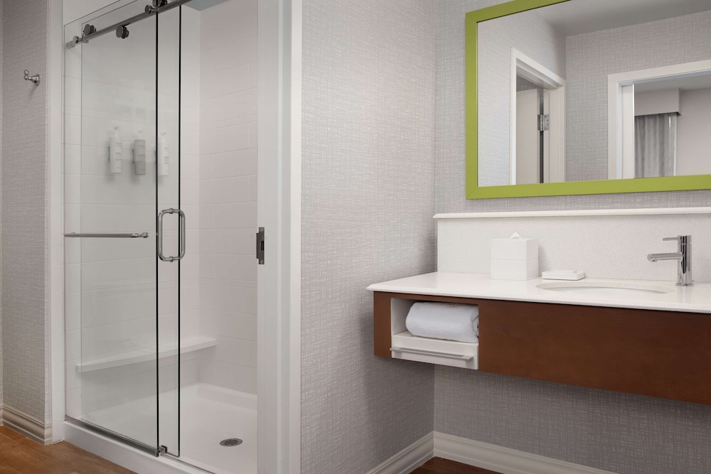 Hampton Inn & Suites Orangeburg - photo 25