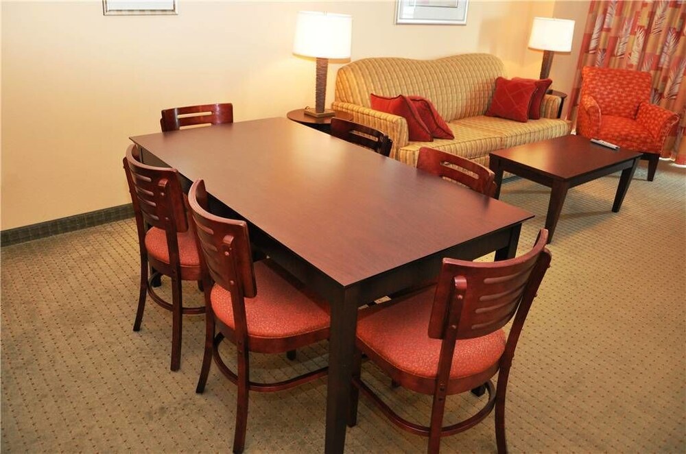 Prince Resort 803 2 Br condo by RedAwning - photo 5