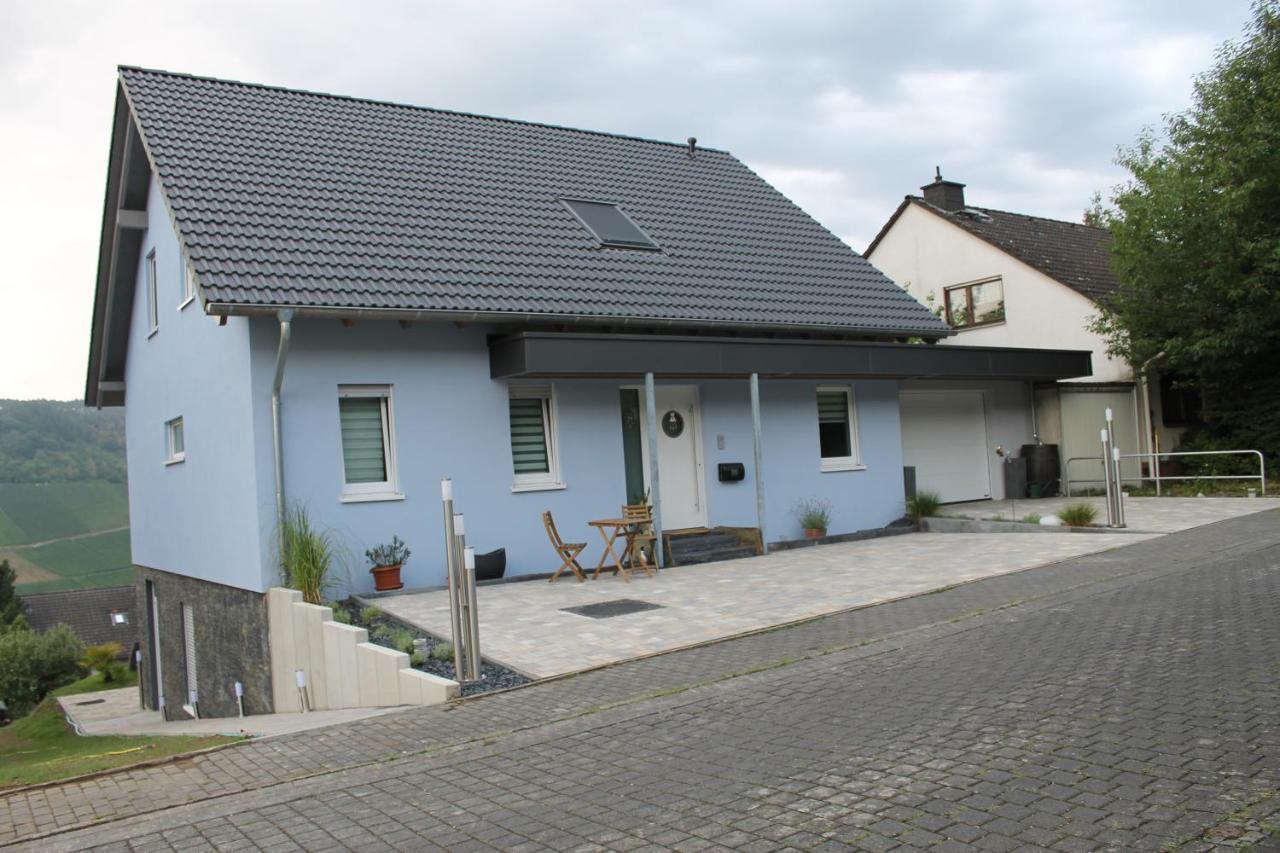 Ferienwohnung Moselpanorama — 4-Star Luxury Hotel in Traben-Trarbach, Germany