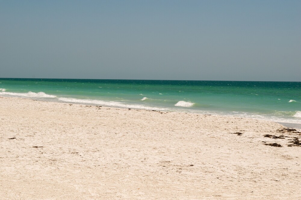 Beach House Resort 5 by RedAwning - photo 18